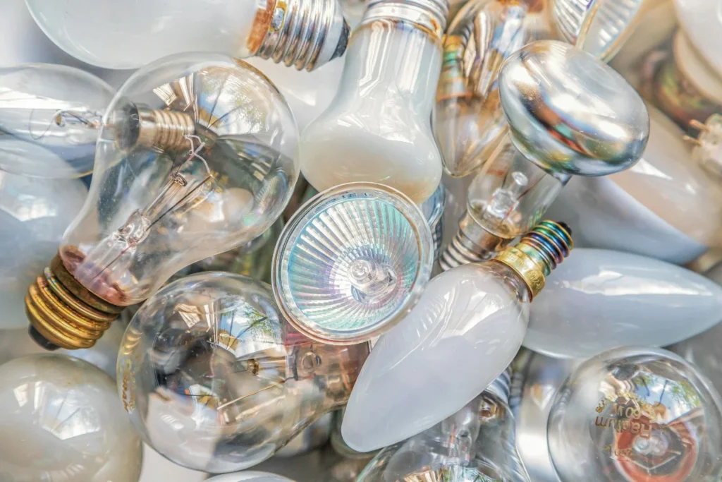 light bulbs to be recycled